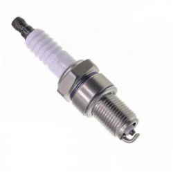 Zapaľovacia sviečka pre 4 taktné motory Loncin NAC 11-06037