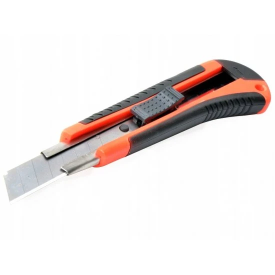 Nôž univerzálny olamovací s kovovou výstuhou 18mm FT0012P
