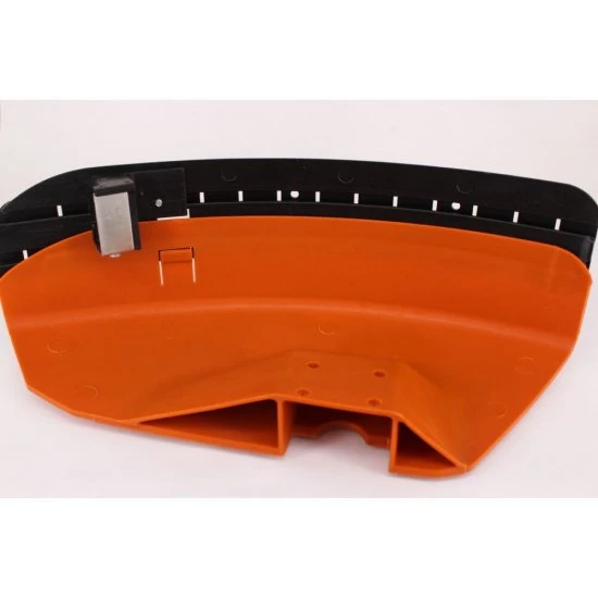 Ochranný kryt na žaciu hlavu krovinorezy Stihl 24-04007