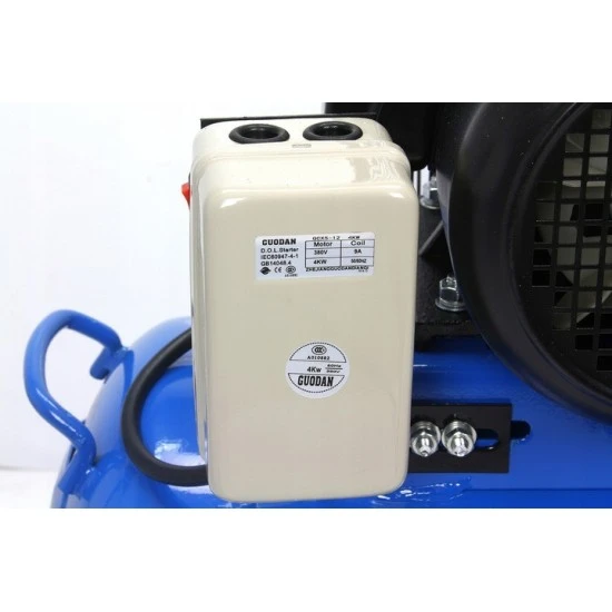 Kompresor 200 litrový 2 piestový 400V M80682A