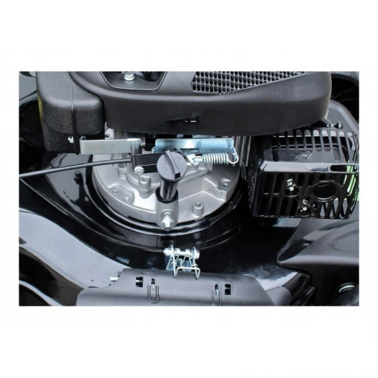 Motorová kosačka s bočným vyhadzovaním a pojazdom 53 cm S-GM21G